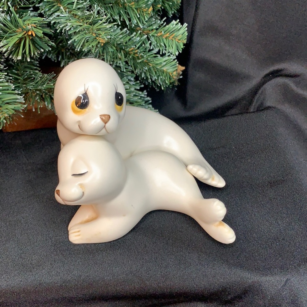 Vintage 1960’s Mother and seal pup porcelain figurines by Oxford